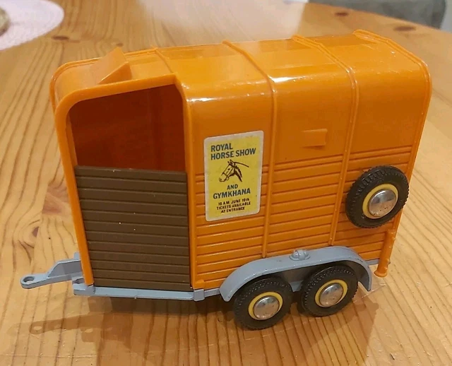 CLASSIC BRITAINS FARM, Rice Beaufort Double Horse Box Trailer, 1:32 ...