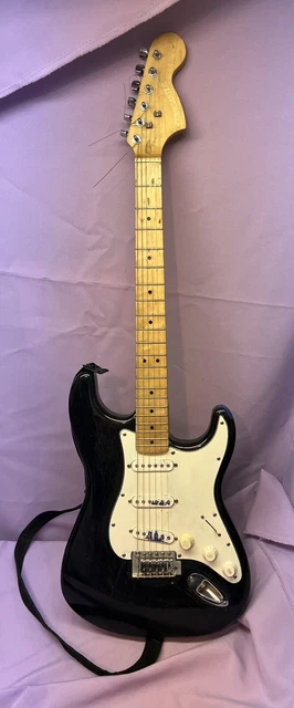 Vintage Fender Starcaster Electric Guitar! Rare! Ships Free Same Day! Vintage Fender Starcaster Electric Guitar! Rare! Ships Free Same Day!