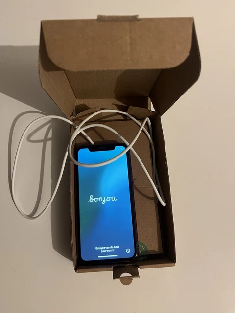 Apple iPhone XR 64 Go corail au meilleur prix sur