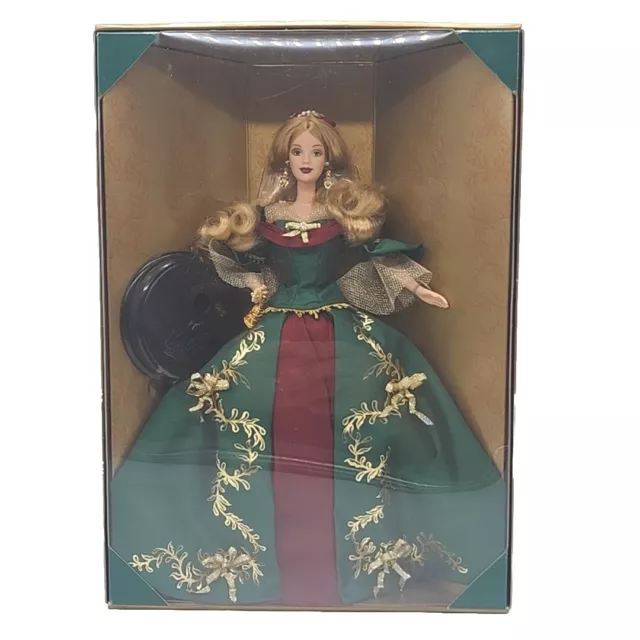 2000 Holiday Treasures Barbie Doll Collector's Club Exclusive Mattel 27673