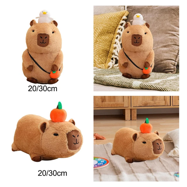 MOMOSTAR Peluche Capibara, 38cm Capybara Peluche con 4 Peluches Piccolo, Pupazzo Capibara con un'arancia Sulla Testa, Cuscino Capybara Carino, Giocattolo Regalo per Bambini Adulti