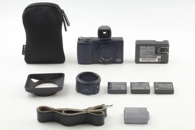 【EXC+5 + GV-1 GH-2 Hood】  Ricoh GR  Digital IV 10.4MP Black Digital Camera JAPAN 2