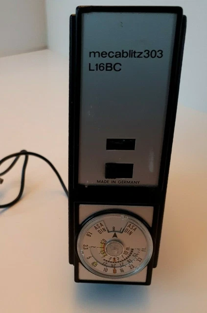 Vintage Mecablitz 303 Flash Camera Model: L16BC Undested 3