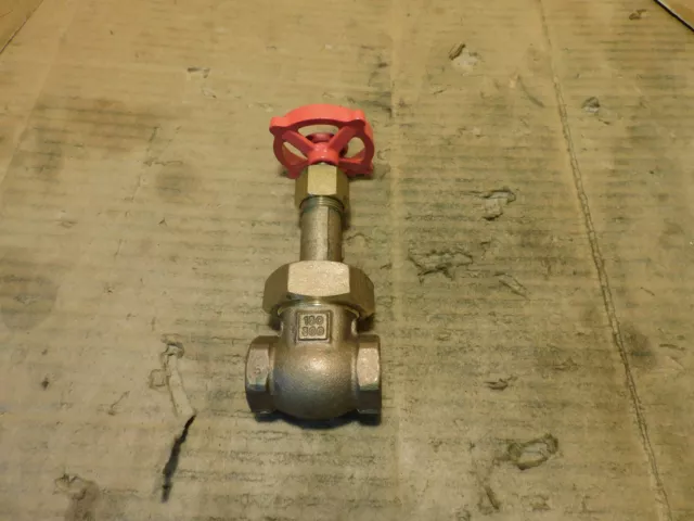 Milwaukee Gate Valve 1151 150Swp 300Wog 1/2" Npt