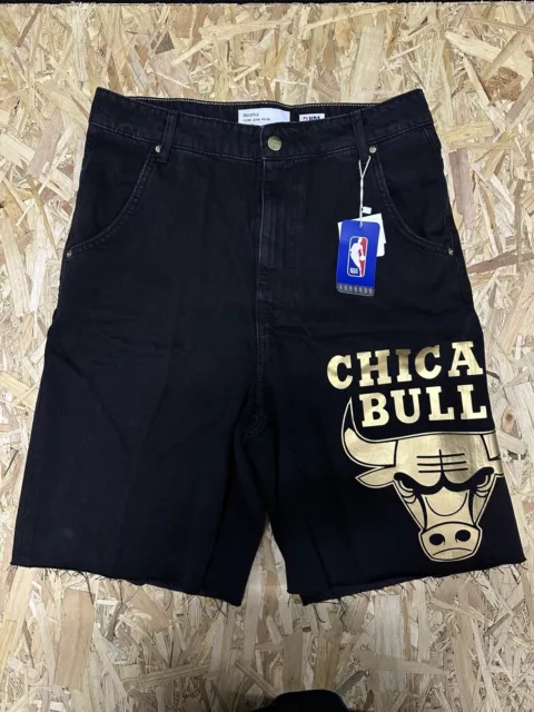 Bermuda nba bershka best sale