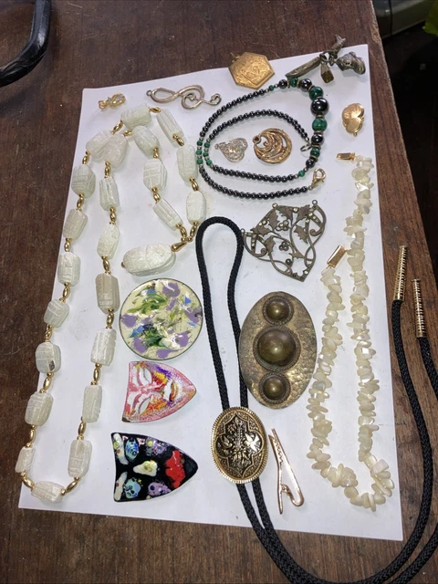 Les Bijoux Vintage | Bagues et broches vintage | Ma Cabane Vintage
