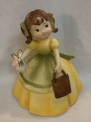 Lefton Little Girl Figurine #KW4735 Yellow Dress Bow Vintage 4" Tall