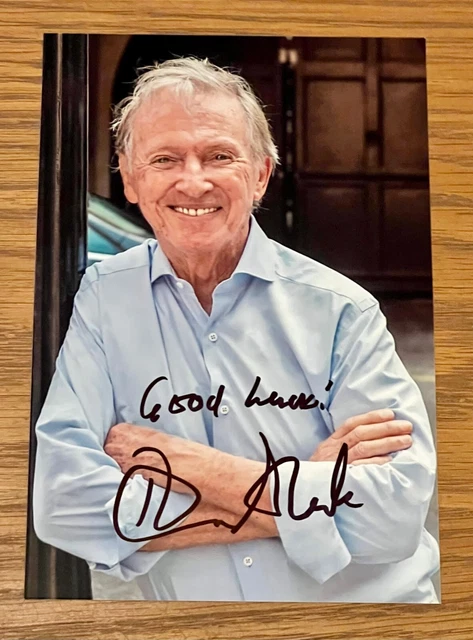 TOMMY STEELE SIGNED IN PERSON 6 x 4 PHOTO UNDEDICATED