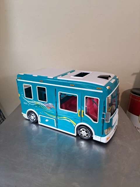 Breyer Teal Green Horse Cruiser Trailer Van RV Motorhome 18” Long Toy