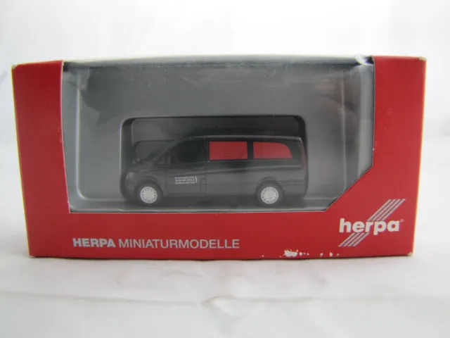 Herpa 1:87 049054 Mercedes-Benz Vito Bus Bestattungsinstitut Werner Holt GmbH