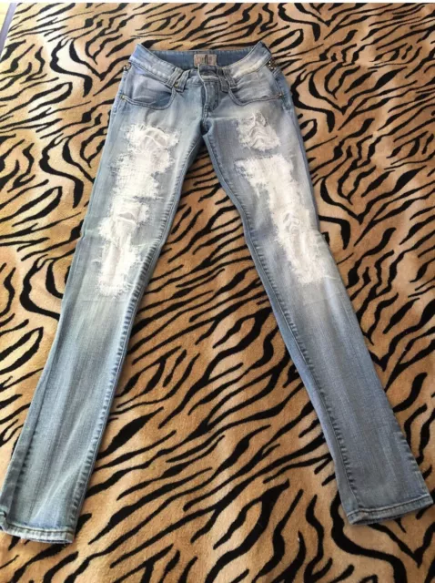 Jeans met hotsell gioiello