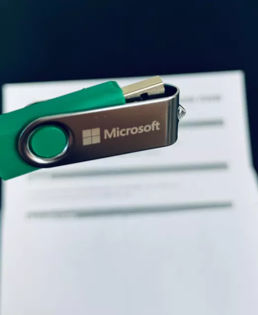 Microsoft Windows Server 2019 STANDARD 16 CORE + 10 CAL + 50 RDS FULL RETAIL USB