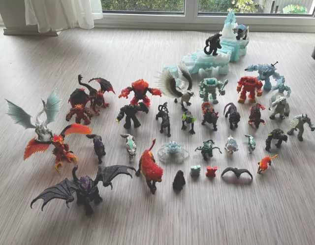 Schleich Eldrador Figuren Sammlung - 35 Figuren + Zubehör - sehr guter Zustand