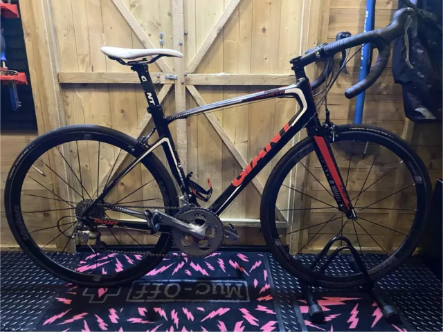 GIANT DEFY 2.5 Road Bike 150.00 PicClick UK