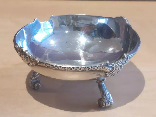 Beautiful 51g Solid Silver ~ Three Legged Trinket Bowl ~ Egyptian (900) Hallmark