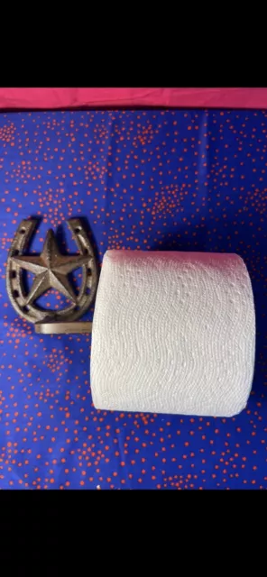 Rustic Metal Horseshoe Star Toilet Paper Holder New Without Tag Sku A11