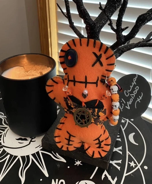 Lil Creeps Voodoo Doll & Skull Bracelet & Skull Pins 7 In Haunted Horror Poppet