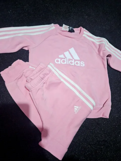 Set maglione jogger abbigliamento sportivo Adidas rosa per ragazze taglia 5-6 anni bambini