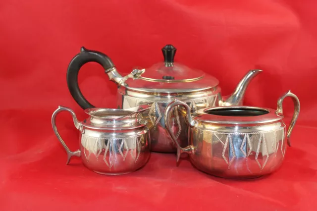 3 tlg. Teekern Teekanne Milch Zucker ART DECO  BAUHAUS England um 1900