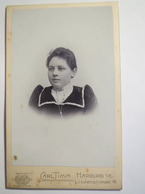 Harburg a .d. Elbe - junge Frau im Kleid - Portrait / CDV