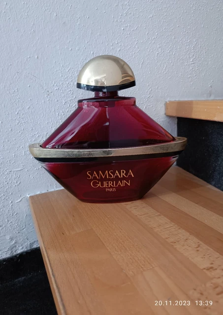 Grosse Parfum Deko Flaschen