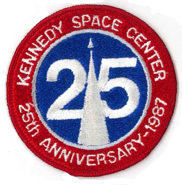 NASA PATCH vtg 25th ANNIVERSARY Kennedy Space Center  - 3.5" - 1987