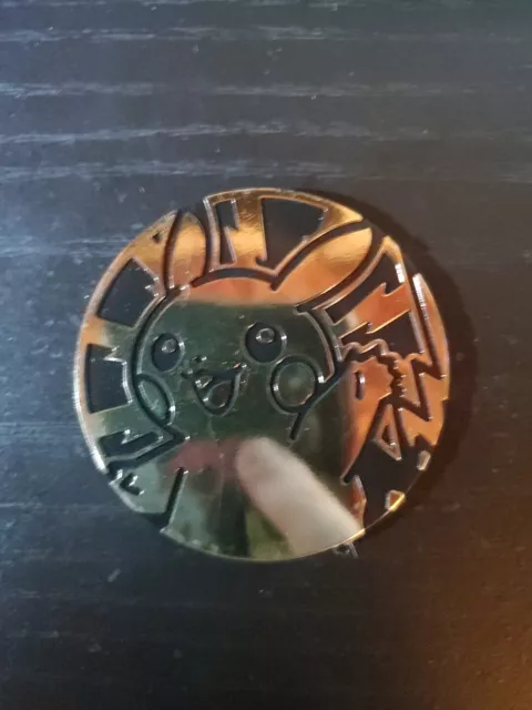 Pokémon Pikachu Light Gold Jumbo Coin DAMAGED READ DESC