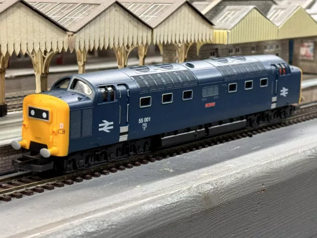 Lima Class 55 Deltic 55001 St Paddy BR Blue Limited Edition