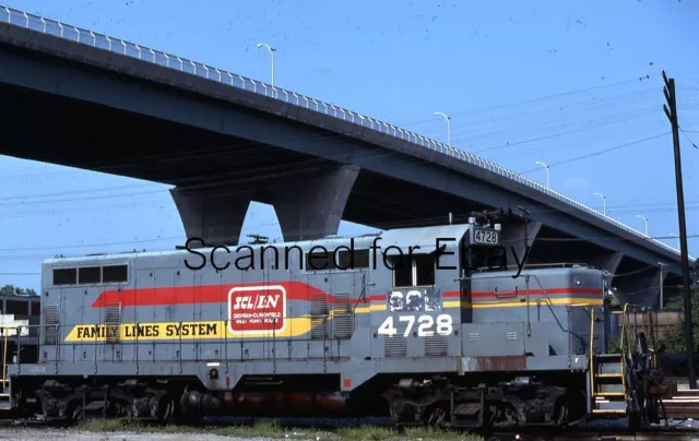 Seaboard #4728 GP16 July 1984 Richmond Virginia KODACHROME SLIDE -Railroad