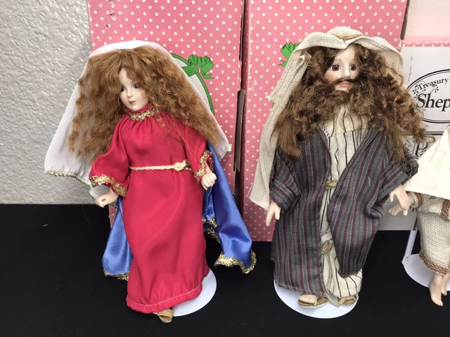 Paradise Galleries Treasury Collection Christmas Nativity 5 Piece Lot 2