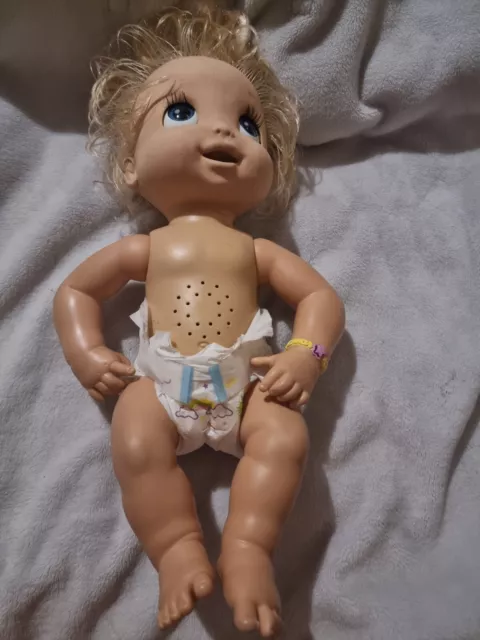 Hasbro Baby Alive Soft Face doll. Learn To Potty Baby Doll & Spoon Tested Works.