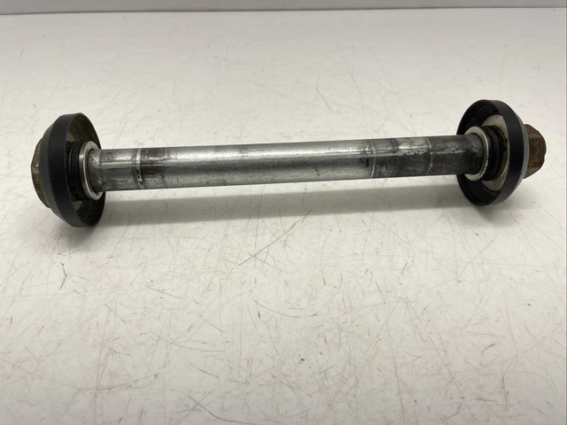 Axe De Roue Arrière Pour Yamaha YZ 125 1974-1975 - Pièce D'occasion, Réf. 401-25381-00