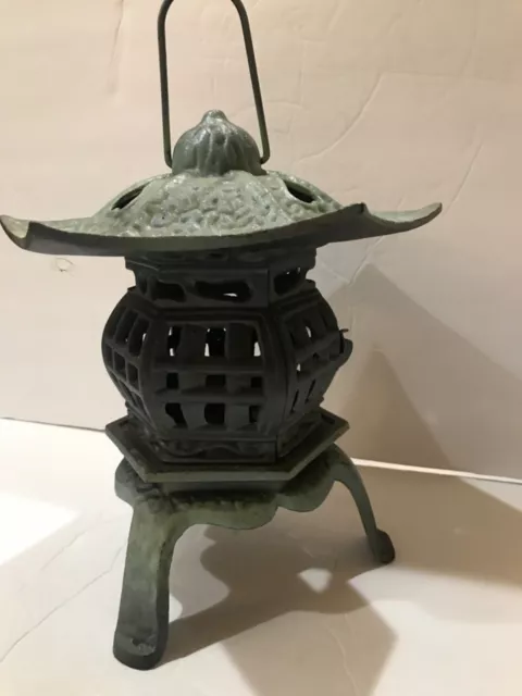 Green Japanese Cast Iron Gazebo Pagoda Lantern