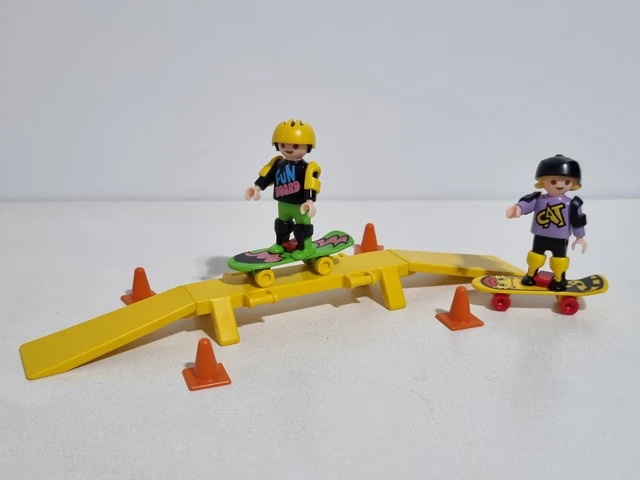 PLAYMOBIL 3709 ANTIGUO Zona Pista Parque Skate Infantil Monopatin
