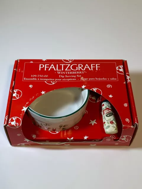 NEW Pfaltzgraff WINTERBERRY DIP  SET Bowl & Spreader 10975000 Holly Berries Bell