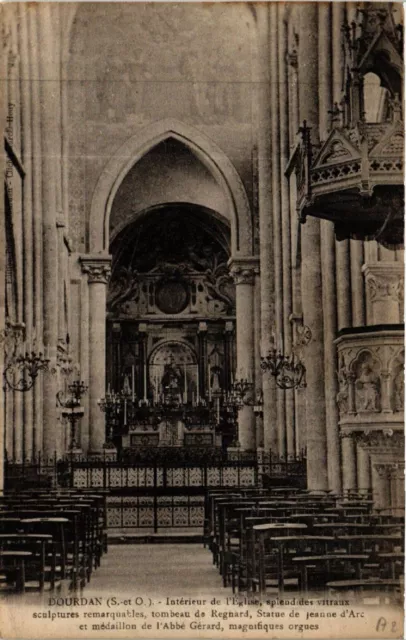 CPA AK DOURDAN - Intérieur de l'Église (488993)