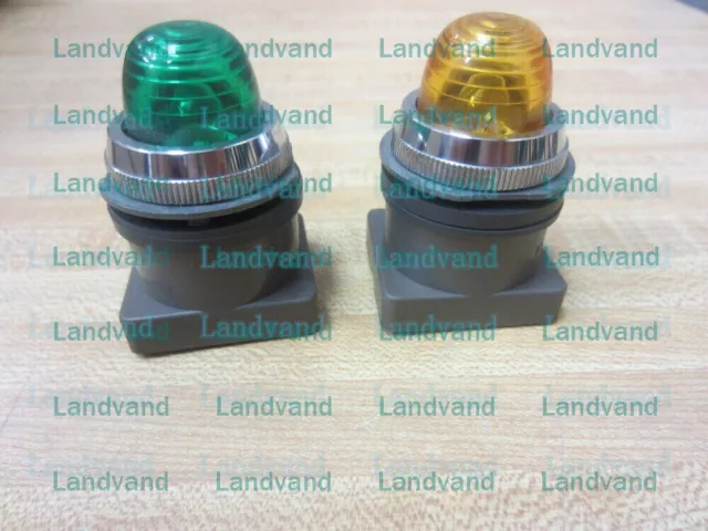 K28 Push Button Green (Pack of 2) #E7