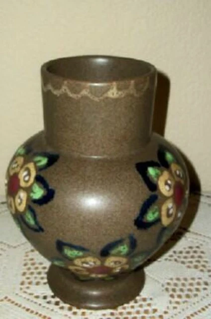 ART DECO GERMANY CARL GEBAUER HP FLOWERS BROWN MAJOLICA VASE 1920s GOUDA STYLE