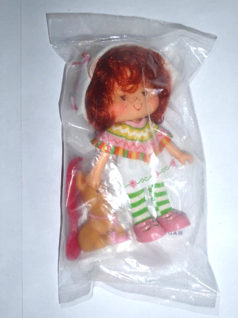 Charlotte aux fraises Strawberry Shortcake Café Olé Chapeau Hat