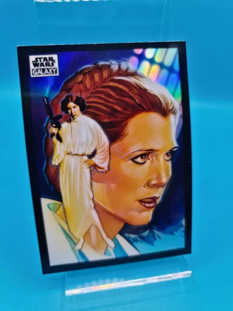 Star Wars Topps Galaxy Chrome 2022 Refractor Princess Leia Organa #35