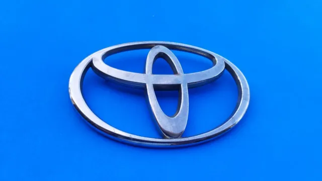 01 02 03 04 05 06 07 Toyota Sequoia Rear Chrome Emblem Logo Badge Used Oem B15