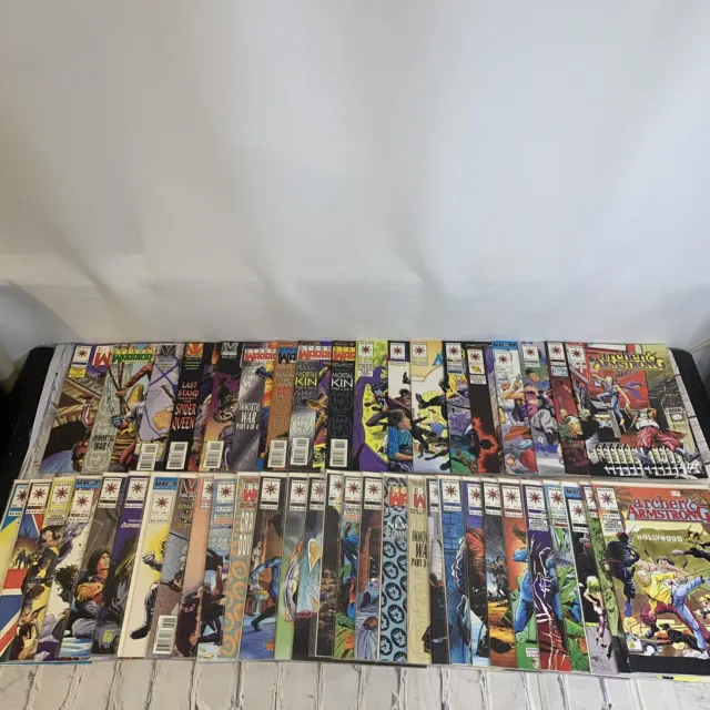 Comic Book Lot of 47 Eternal Warrior & Archer & Armstrong Comics B2