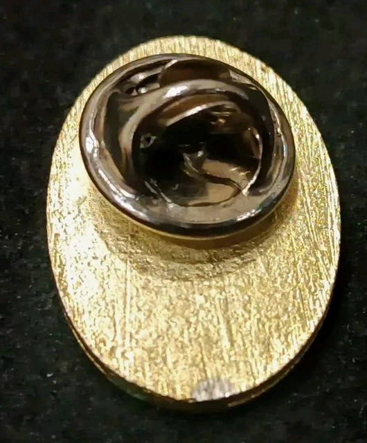Pin's Juventus 1950 : écusson Collector Années 50 Pour Supporter