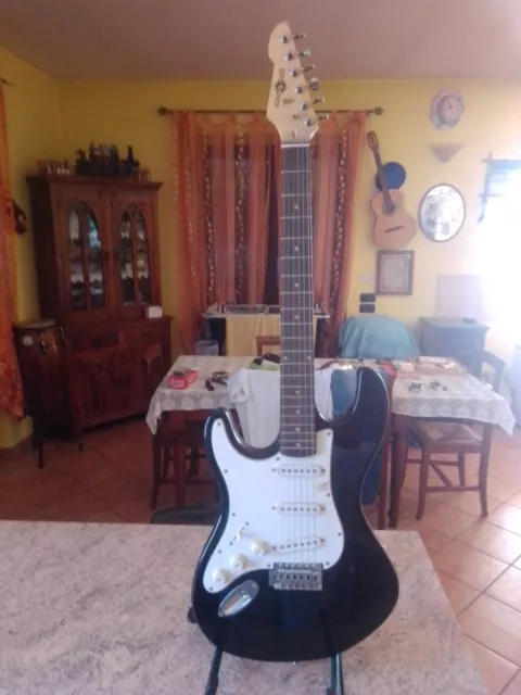 Chitarra Elettrica Stratocaster Mancina