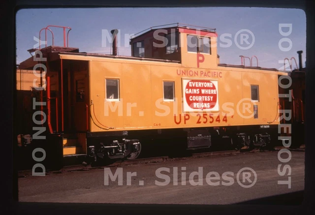 Duplicate Slide UP Union Pacific Fresh Paint CA8 Caboose 25544 W/Slogan