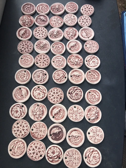 Vintage 1970’s  Lot Of 50 Round  1 1/4” To   1 1/2” Ceramic Pendants (11-30-1)