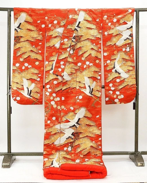Japanese Kimono Uchikake Luxurious Wedding Pure Silk Plum Pine from japan 3