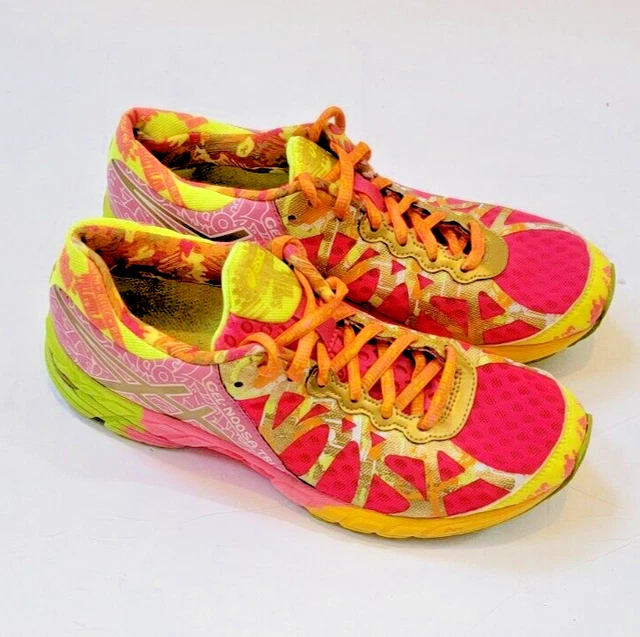 Asics tri 8 online vs tri 9