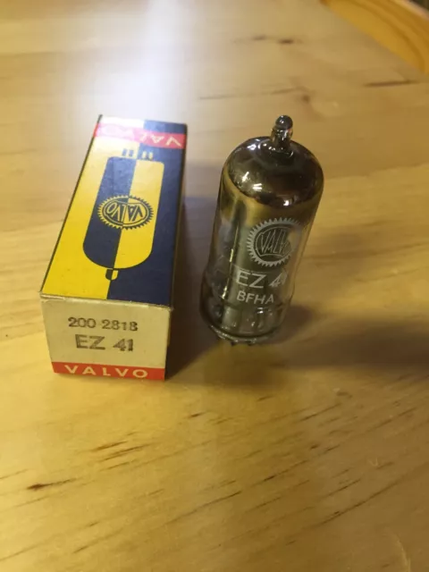 Valvo EZ41 / EZ 41 Rimlock Gleichrichter Röhre, für Radione Radios, NOS