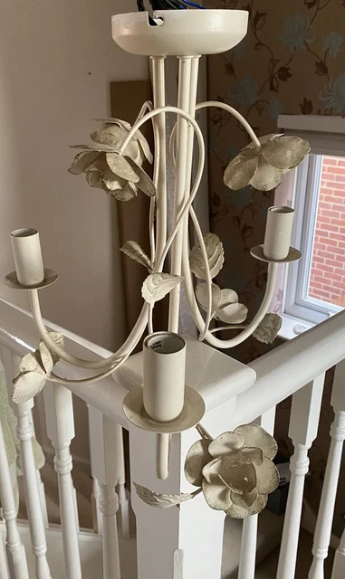Vintage Style Shabby Chic Chandelier Light Fitting Flower Leaf Cream